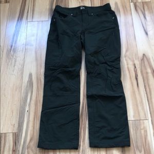 Light weight Duluth pants. Water resistant. 6x29.